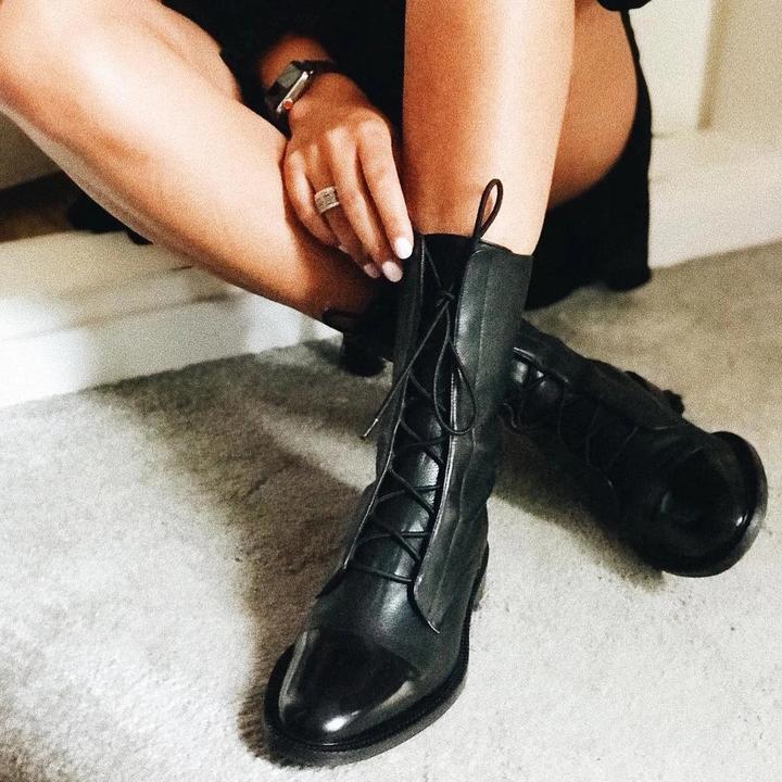 Noora | Premium-Korkoiset Saappaat™