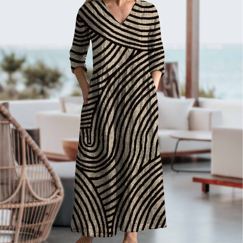 Sade™ | Tyylikäs ja käytännöllinen raidallinen mekko